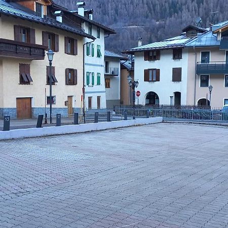 Appartamento En Mez al Paes Dimaro Esterno foto