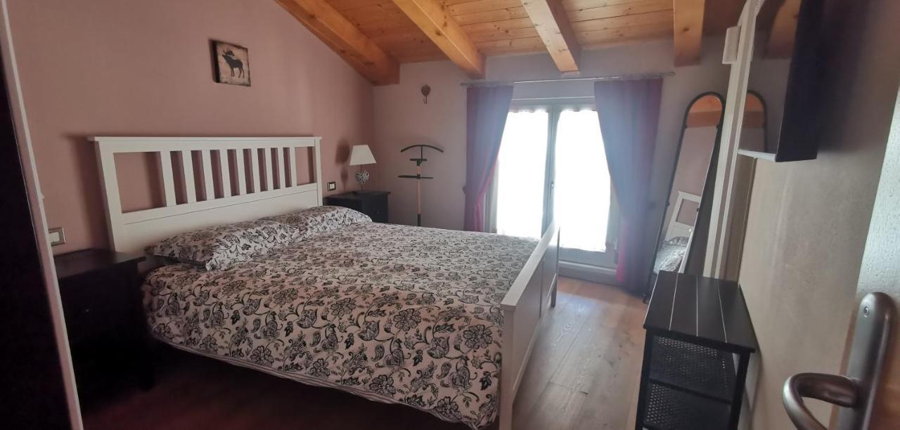 Appartamento En Mez al Paes Dimaro Esterno foto